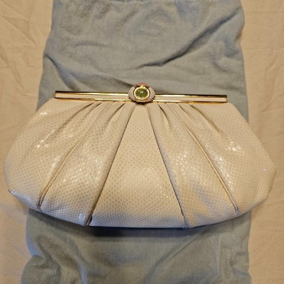 Judith Leiber 0487 White Karung Snakeskin Clutch Bag – Box & Dust Bag - Picture 11 of 14